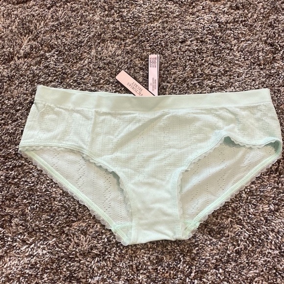 Victoria’s Secret Hiphugger Panties Size Medium - Picture 4 of 5